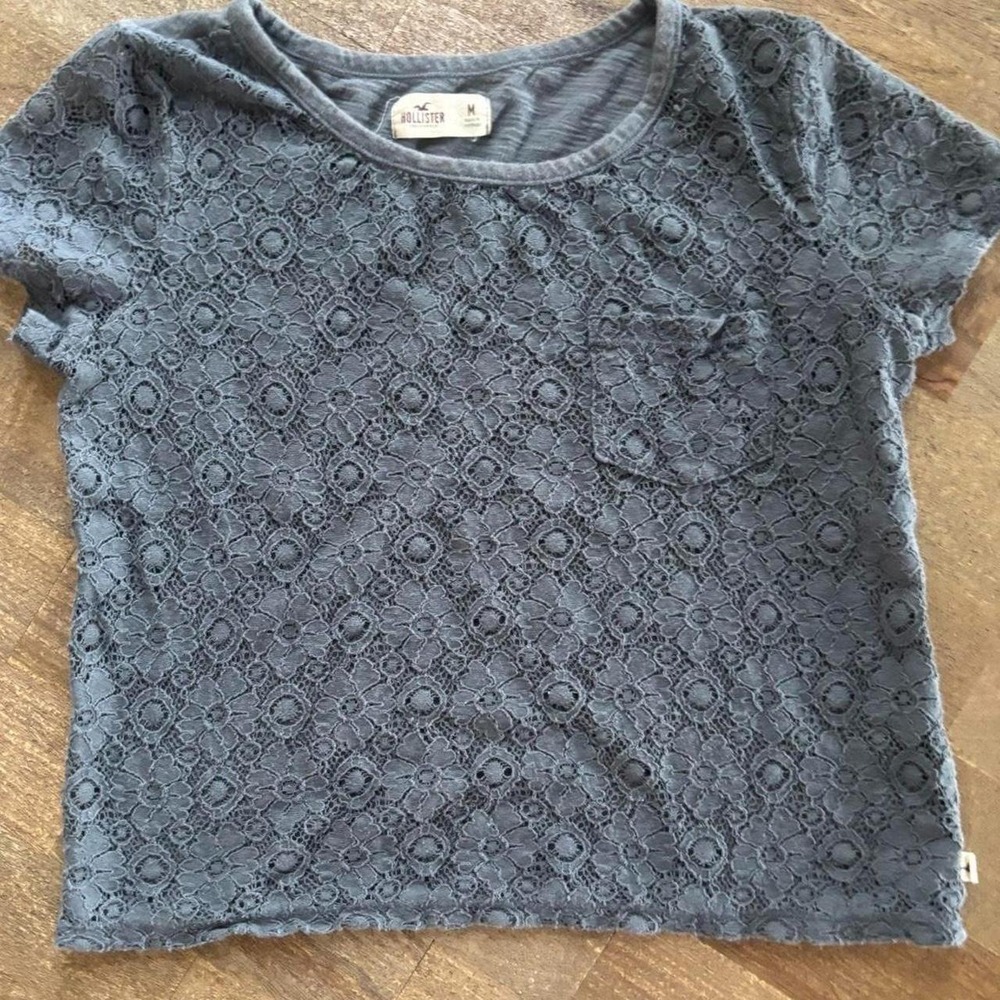Hollister Women's‎ Gray Lace Top S Medium